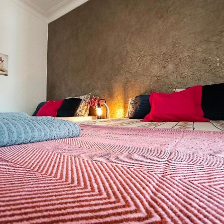 Urquinaona Rooms Барселона Екстериор снимка