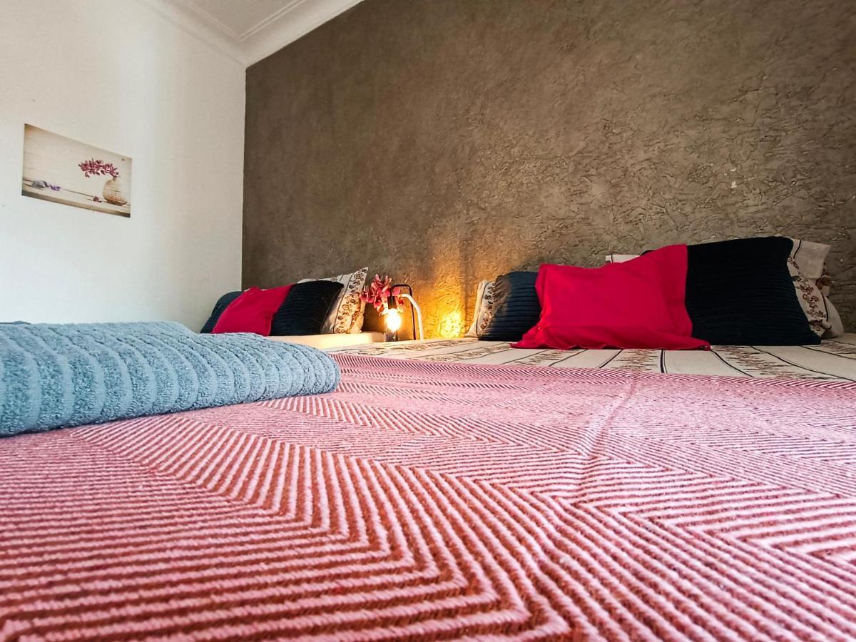 Urquinaona Rooms Барселона Екстериор снимка