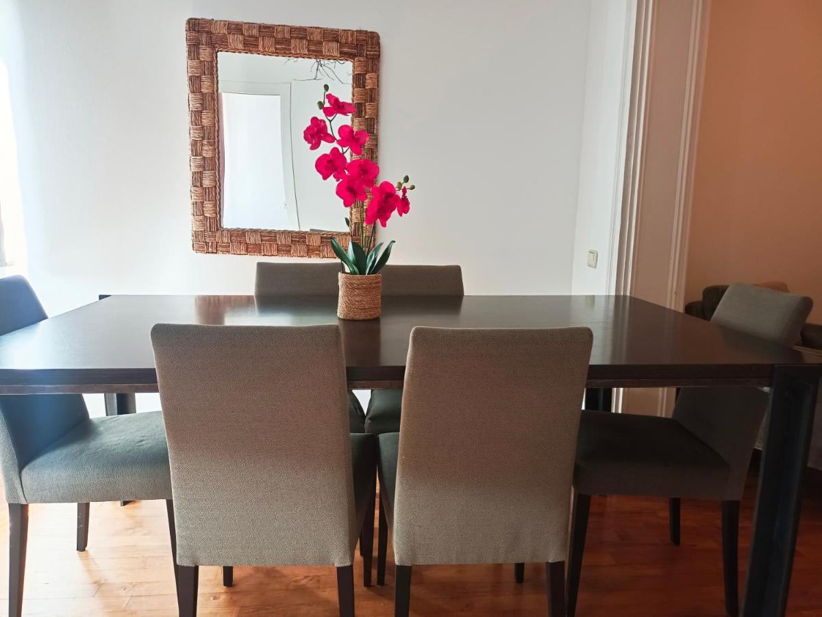 Urquinaona Rooms Барселона Екстериор снимка